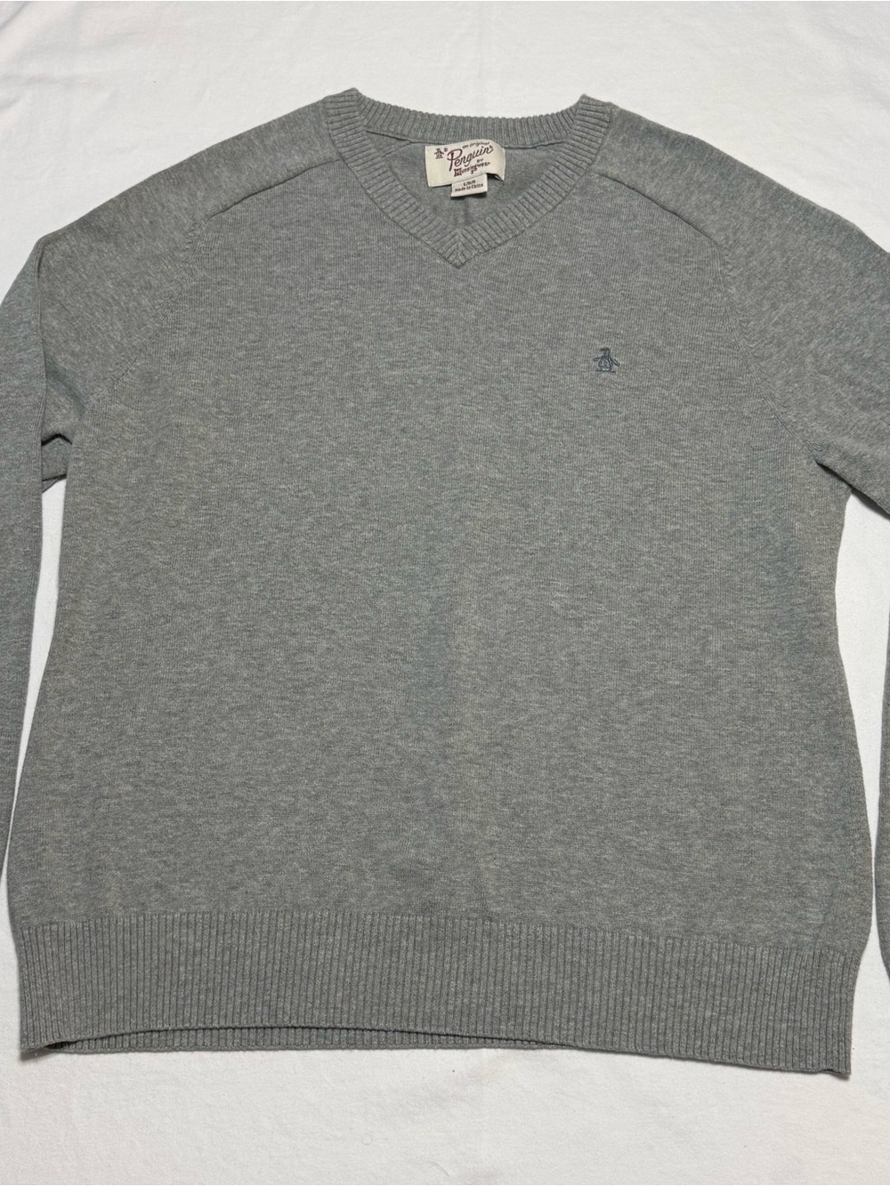Original Penguin Men's V-Neck Sweater - Light Gray
